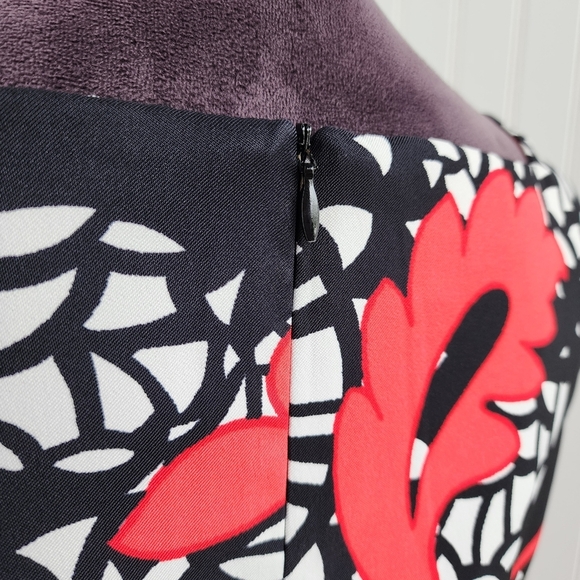 ALYX Limited Sleeveless Geometric Floral Black White & Red Shift Dress Size 6 - Picture 8 of 14